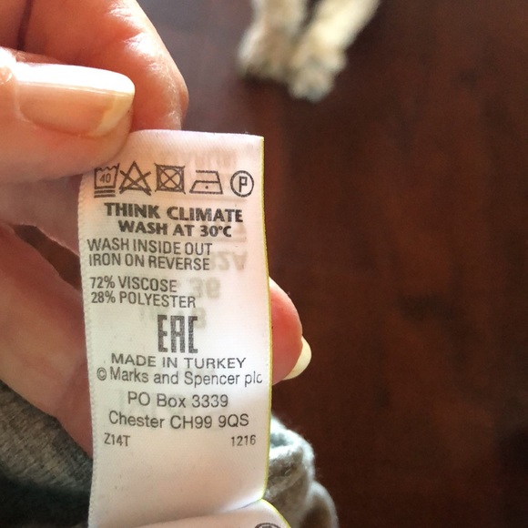 M & S Gray Shirt - Size 4 - $15 - Picture 6 of 6